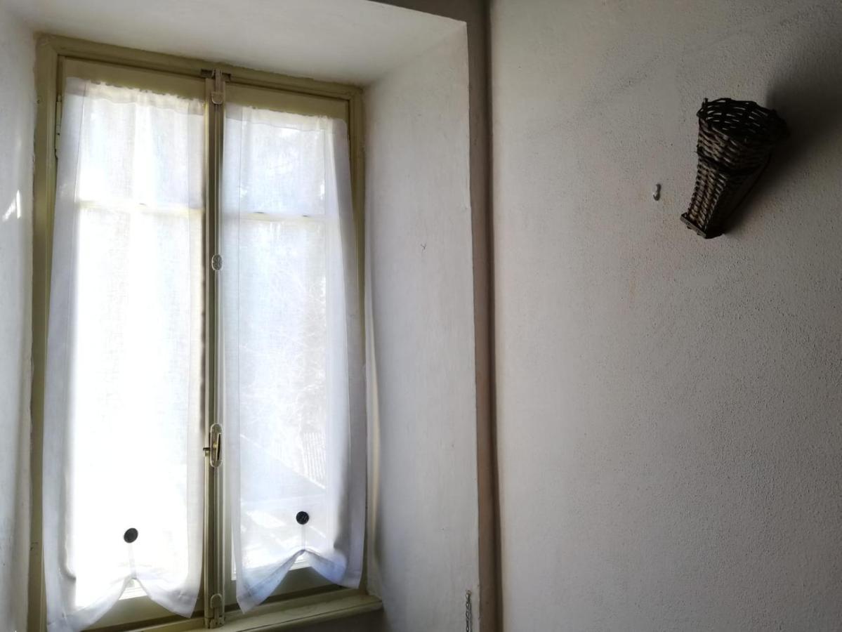 Residenza Santa Valeria Hotel Caglio Kültér fotó