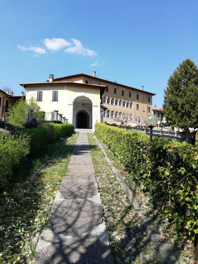 Residenza Santa Valeria Hotel Caglio Kültér fotó