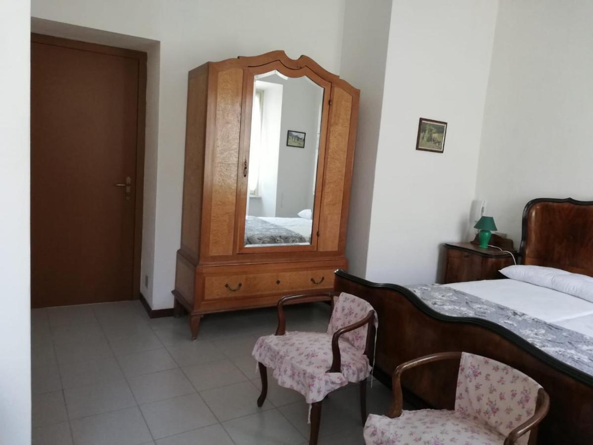 Residenza Santa Valeria Hotel Caglio Kültér fotó